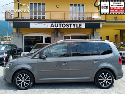 Volkswagen Touran 1.6 TDI DSG Comfortline (6)