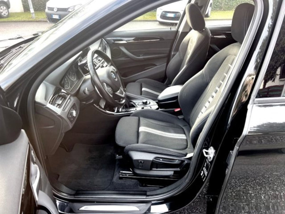 BMW X1 sDrive18d Sport (10)