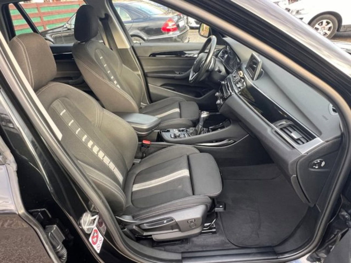 BMW X1 sDrive18d Sport (11)
