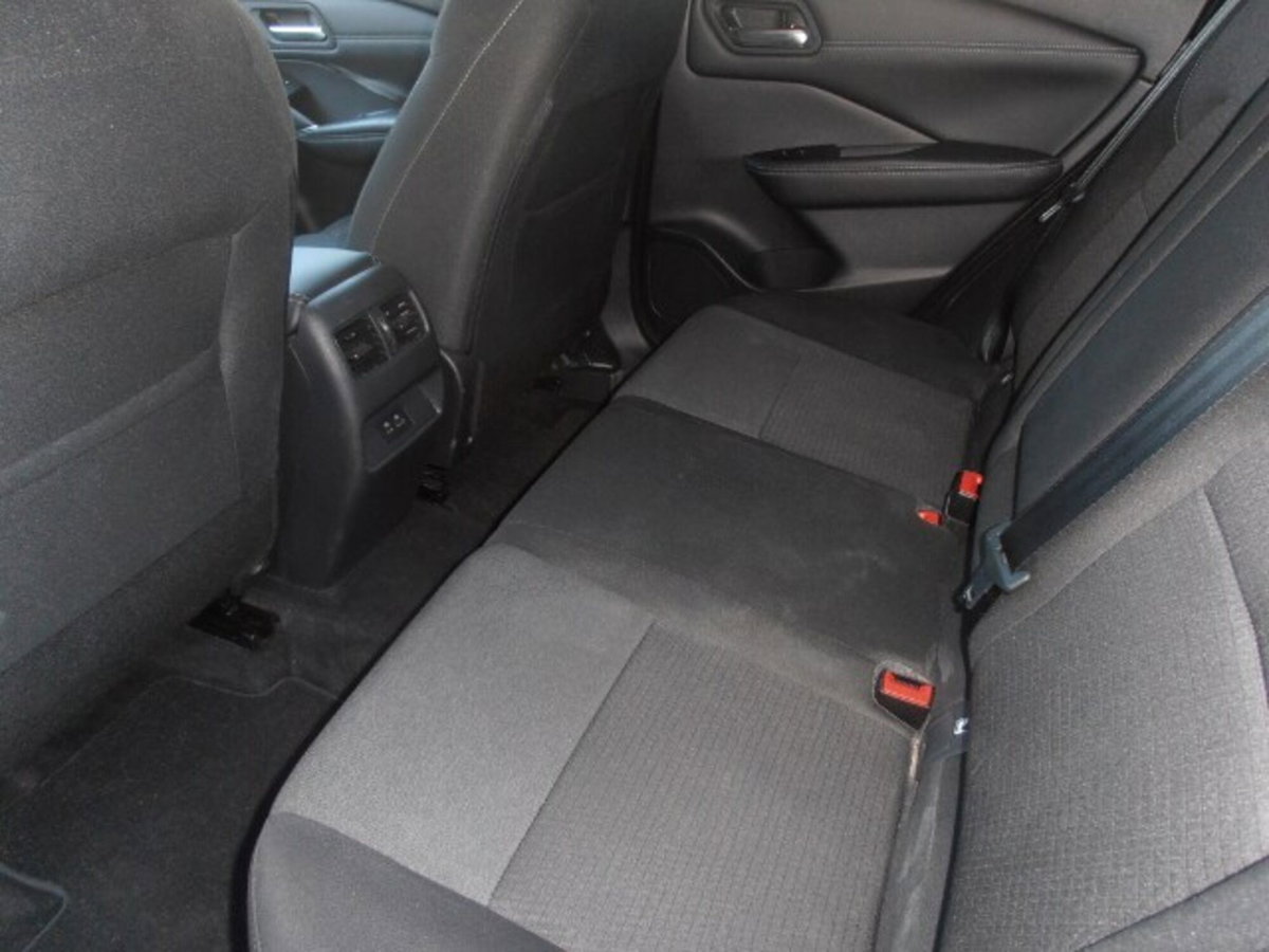 Nissan Qashqai MHEV 140 CV N-Style (8)