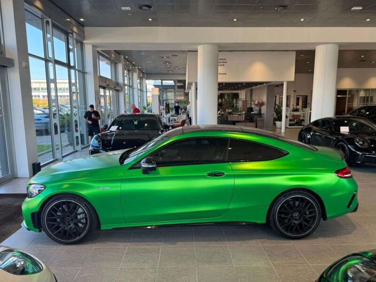 Mercedes-Benz Classe C Coupé 43 4Matic AMG Coupé (4)