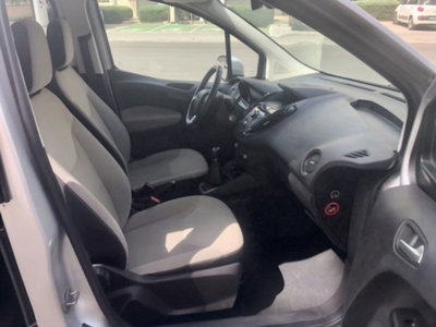 Ford Tourneo Courier 1.6 TDCI 95 CV Titanium (10)