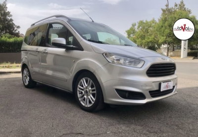 Ford Tourneo Courier 1.6 TDCI 95 CV Titanium (14)