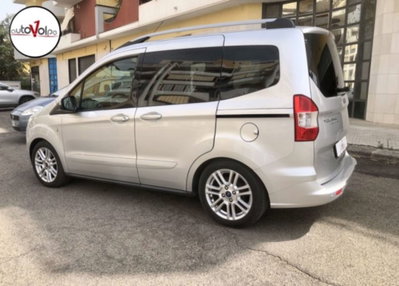 Ford Tourneo Courier 1.6 TDCI 95 CV Titanium (3)