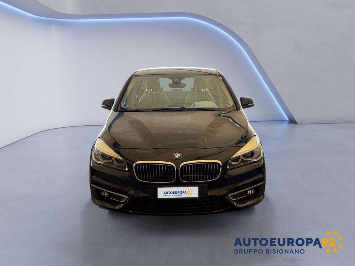 BMW Serie 2 Active Tourer 218d  Luxury auto (2)