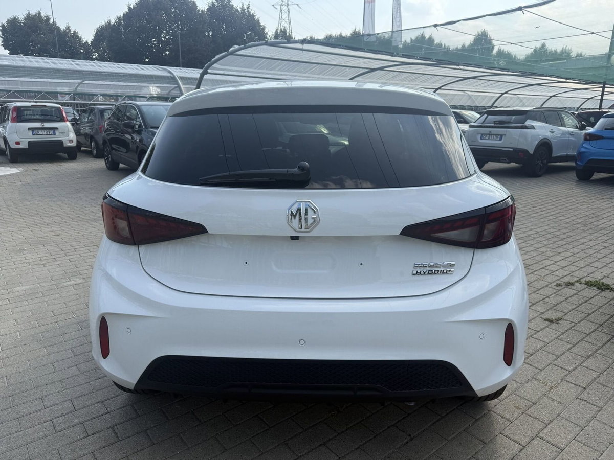 Mg MG3 1.5 hybrid+ Luxury auto (4)
