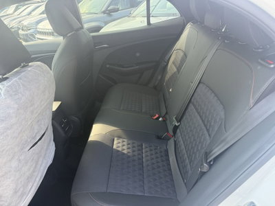 Mg MG3 1.5 hybrid+ Luxury auto (9)