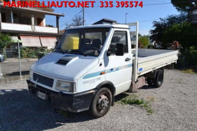 Iveco Daily Telaio 35.12 2.5 TDI PL Cabinato Classic usata