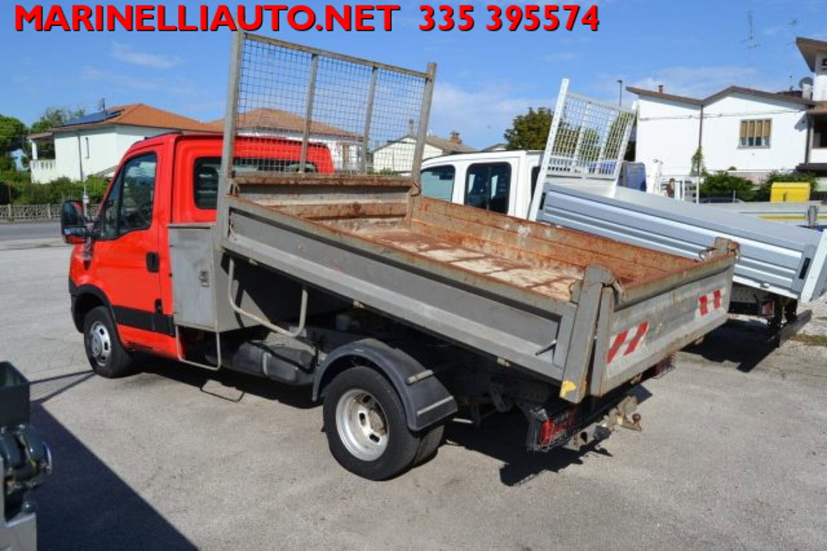 Iveco Daily Telaio 35C13 2.3 HPT PC-RG Cabinato (6)