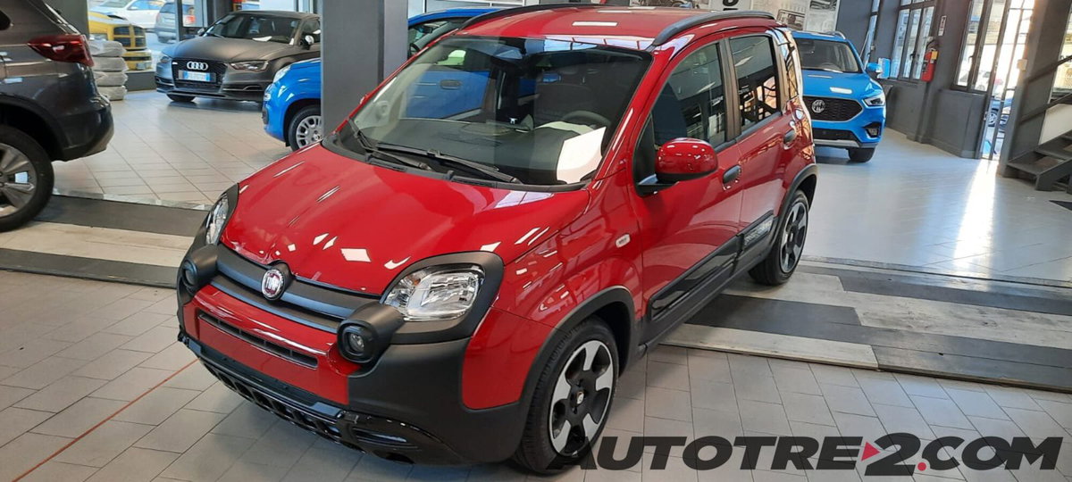 Fiat Pandina 1.0 firefly hybrid s&s 65cv (13)