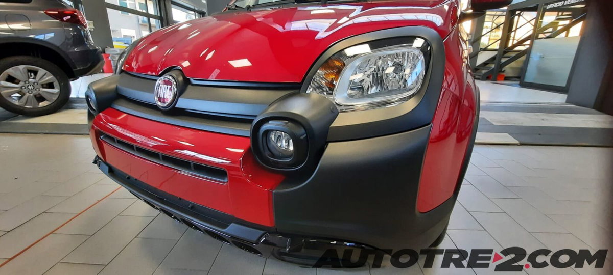 Fiat Pandina 1.0 firefly hybrid s&s 65cv (2)