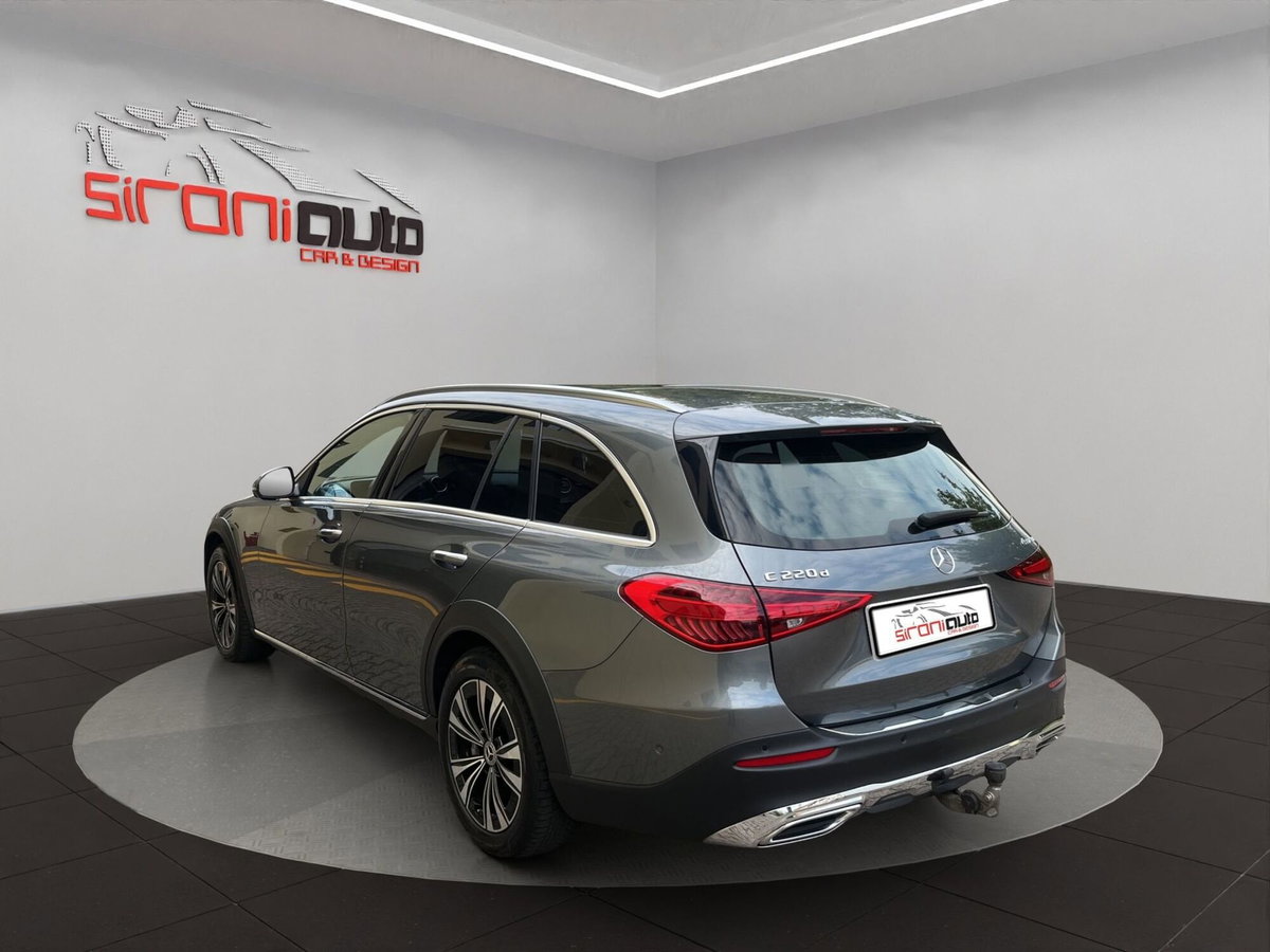Mercedes-Benz Classe C Station Wagon 220 d Mild hybrid 4Matic Premium Plus All-Terrain (5)