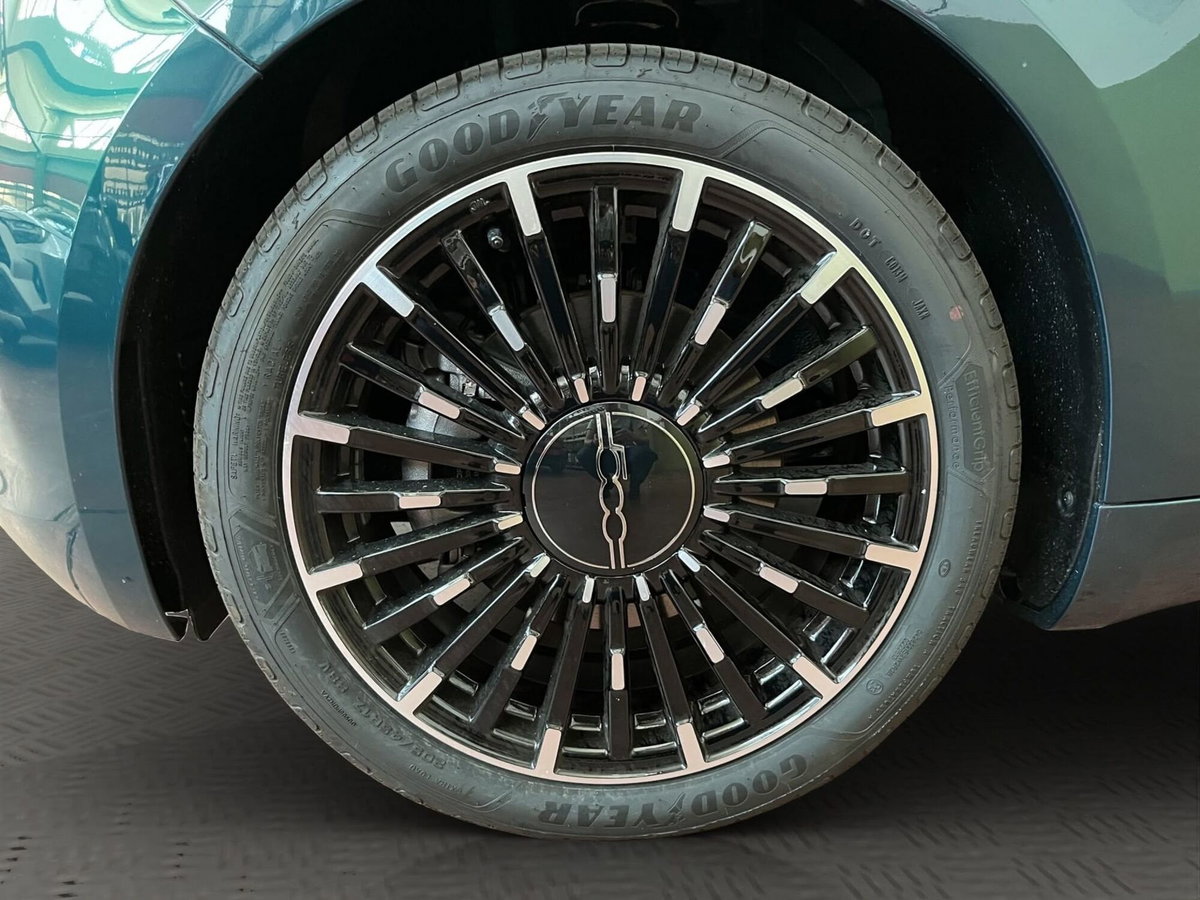 Fiat 500 1.0 hybrid La Prima (4)