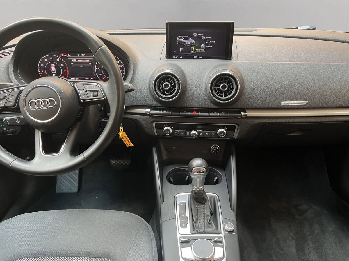 Audi A3 Sportback 35 TFSI COD Admired (16)