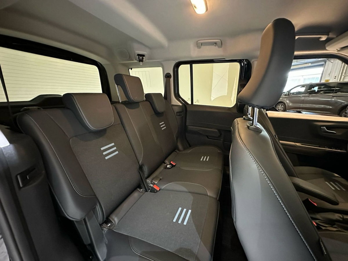 Ford Tourneo Courier 1.0 ecoboost 125cv Active powershift (12)
