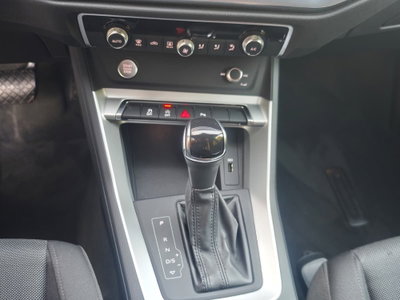 Audi Q3 35 TFSI S tronic Business (14)