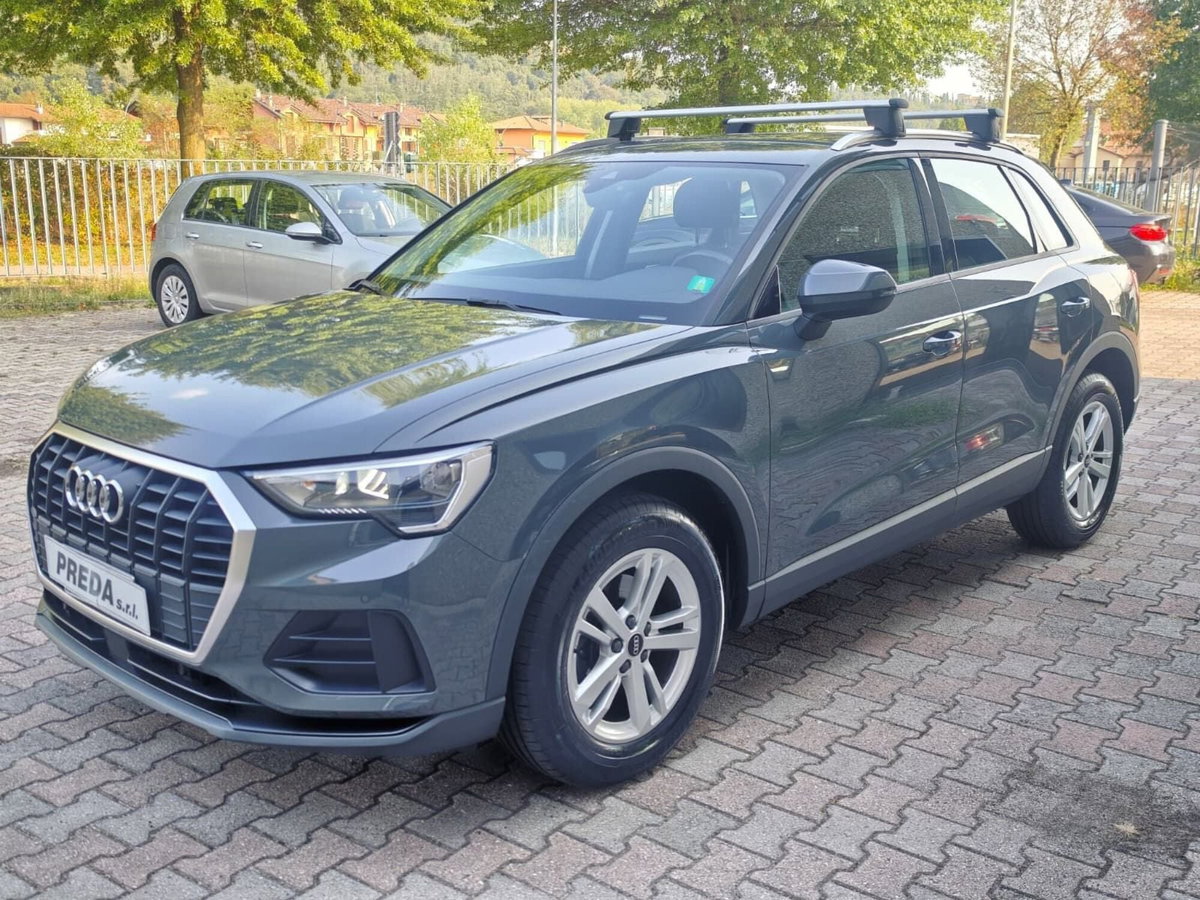 Audi Q3 35 TDI quattro S tronic Business (3)
