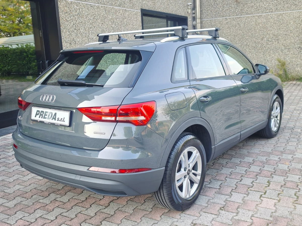Audi Q3 35 TDI quattro S tronic Business (7)