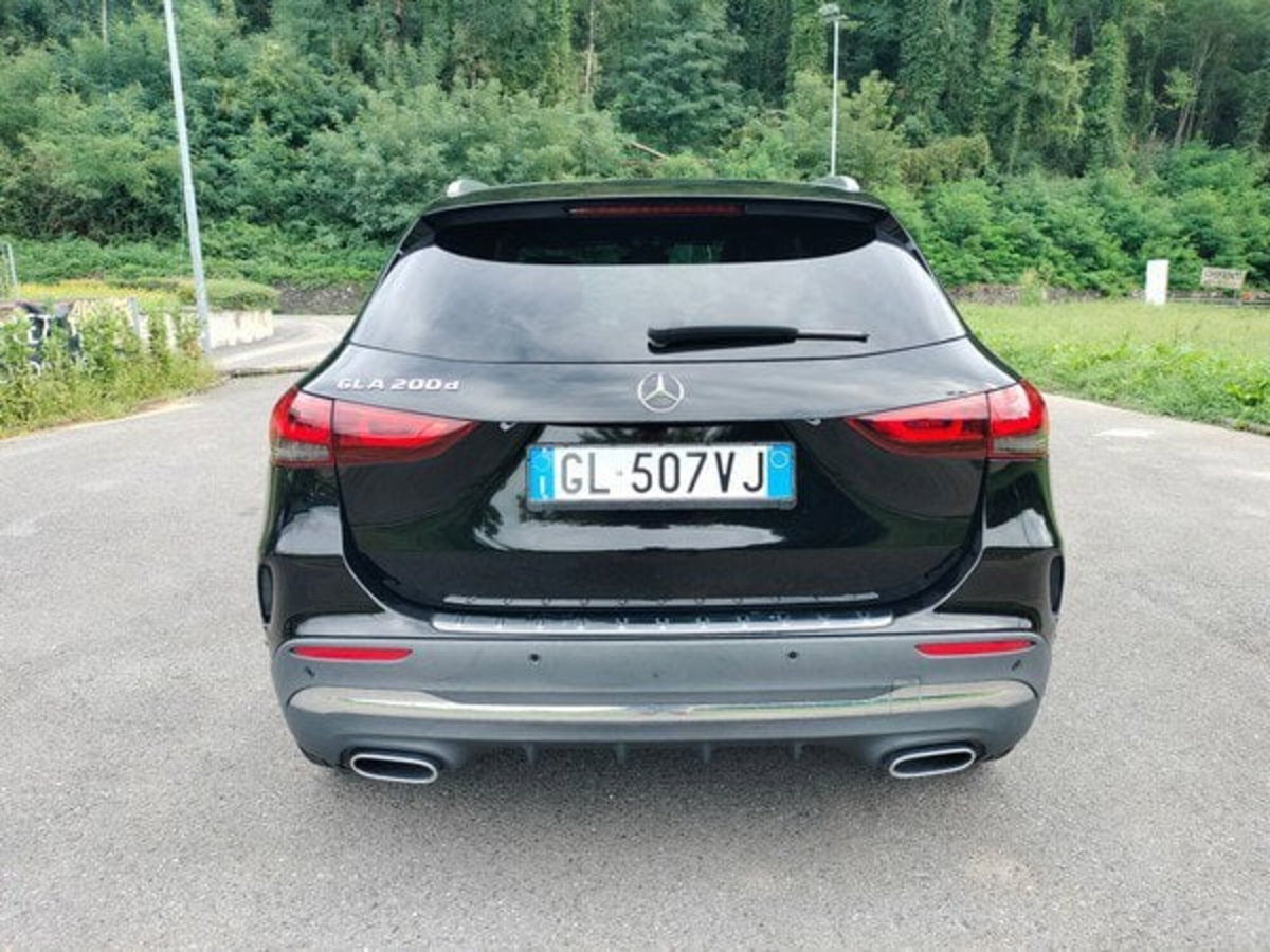 Mercedes-Benz GLA SUV 200 d Automatic Premium (7)