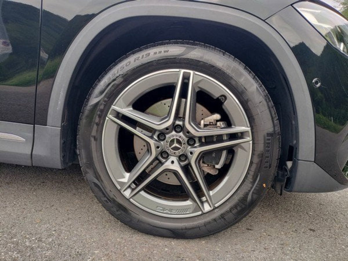 Mercedes-Benz GLA SUV 200 d Automatic Premium (9)
