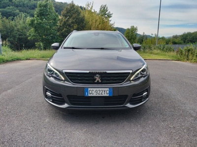 Peugeot 308 SW BlueHDi 130 S&S EAT8 Allure Pack (2)