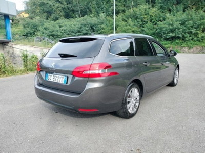 Peugeot 308 SW BlueHDi 130 S&S EAT8 Allure Pack (6)