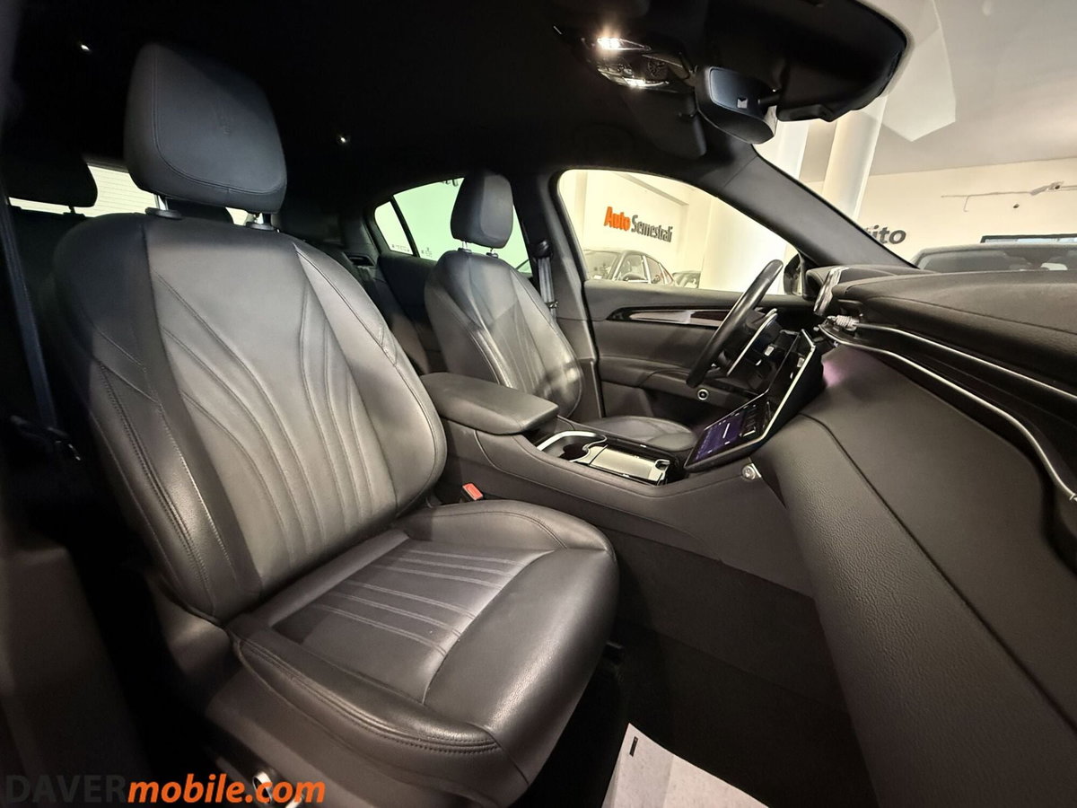 Maserati Grecale 2.0 mhev GT 300cv auto (10)