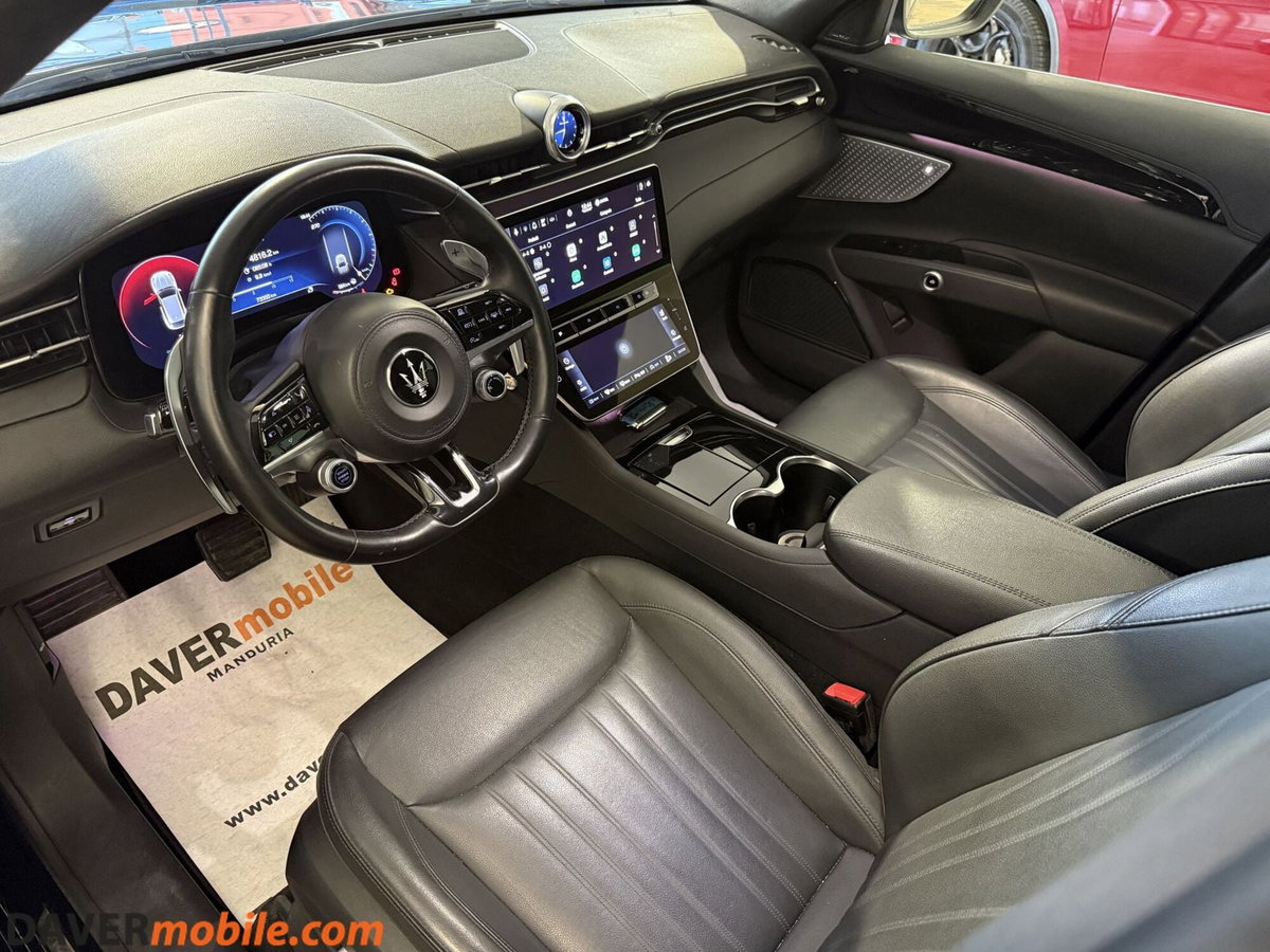 Maserati Grecale 2.0 mhev GT 300cv auto (11)