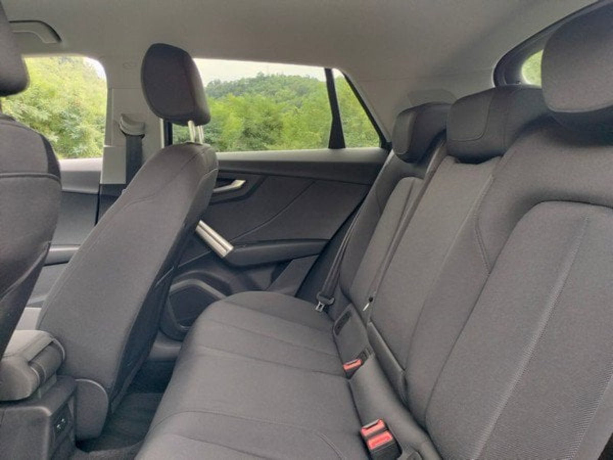 Audi Q2 30 1.0 tfsi Business Advanced 116cv (14)
