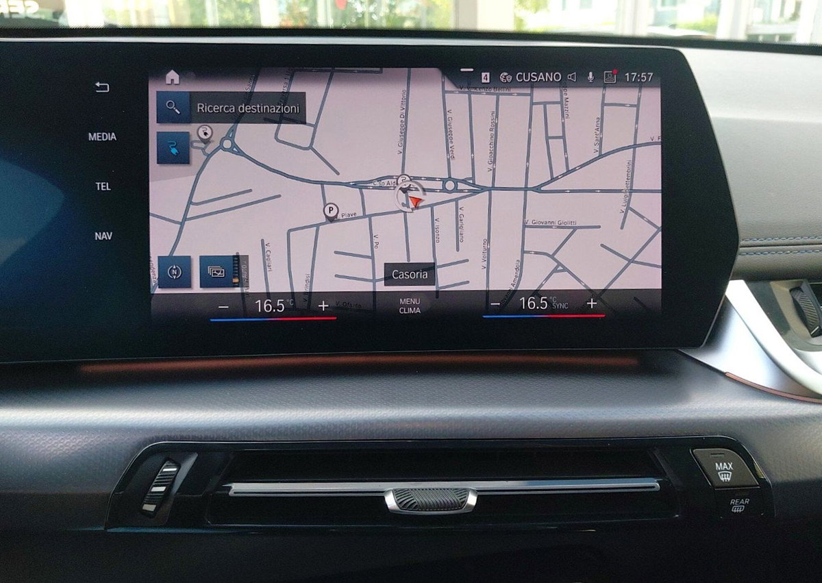 BMW iX1 xdrive 30 MSport (16)