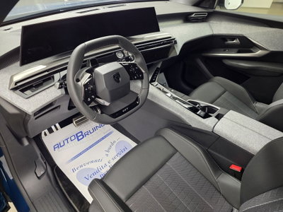 Peugeot 3008 1.2 hybrid GT Exclusive 145cv e-dcs6 (10)