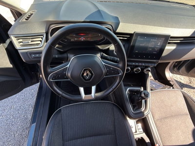Renault Clio TCe 100 CV 5 porte Intens (11)