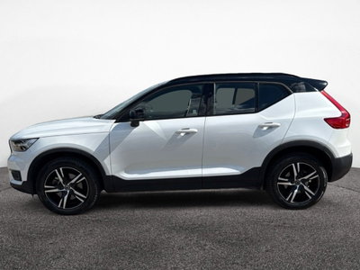Volvo XC40 D4 AWD Geartronic R-design (2)