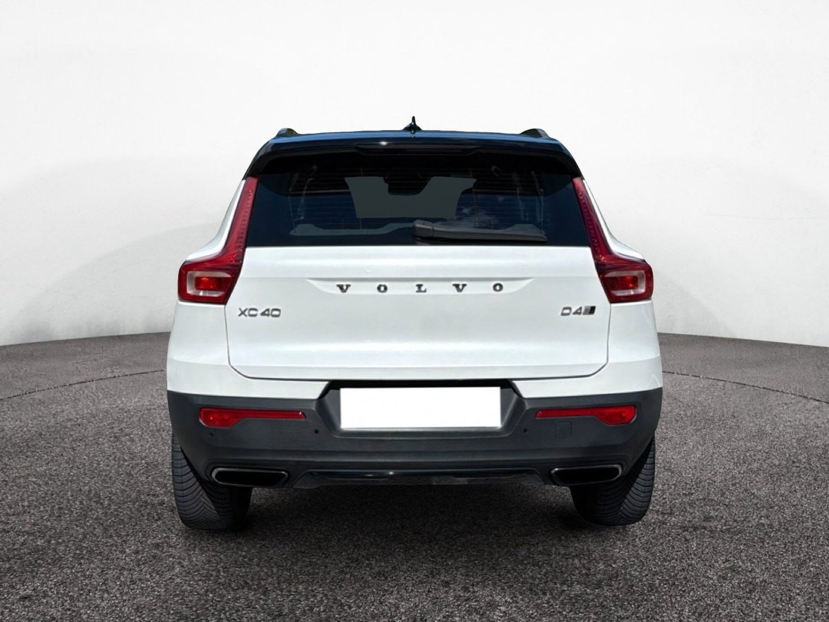 Volvo XC40 D4 AWD Geartronic R-design (4)