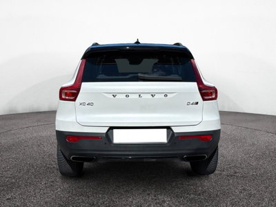 Volvo XC40 D4 AWD Geartronic R-design (4)