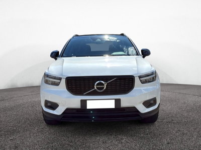 Volvo XC40 D4 AWD Geartronic R-design (5)