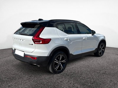 Volvo XC40 D4 AWD Geartronic R-design (6)