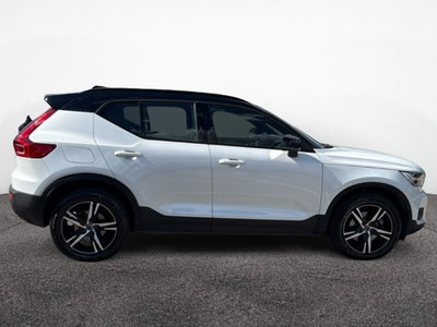 Volvo XC40 D4 AWD Geartronic R-design (7)