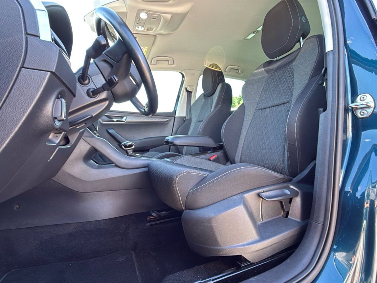 Skoda Karoq 2.0 TDI EVO SCR 115 CV DSG Style (15)