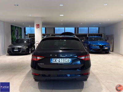 Skoda Superb Station Wagon 2.0 TDI EVO 150 CV SCR DSG Wagon Executive (16)