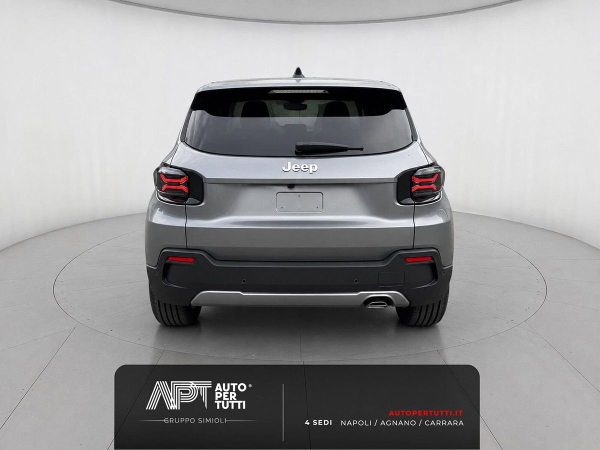 Jeep Avenger 1.2 turbo e-hybrid mhev Summit fwd 110cv edct6 (4)
