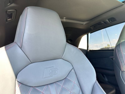Audi SQ8 TFSI quattro tiptronic (16)