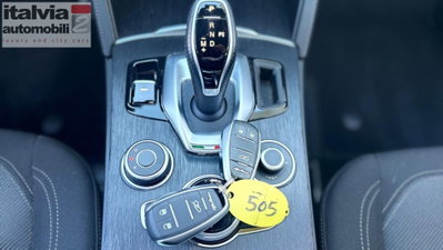 Alfa Romeo Stelvio Stelvio 2.2 Turbodiesel 160 CV AT8 RWD Super Business (13)