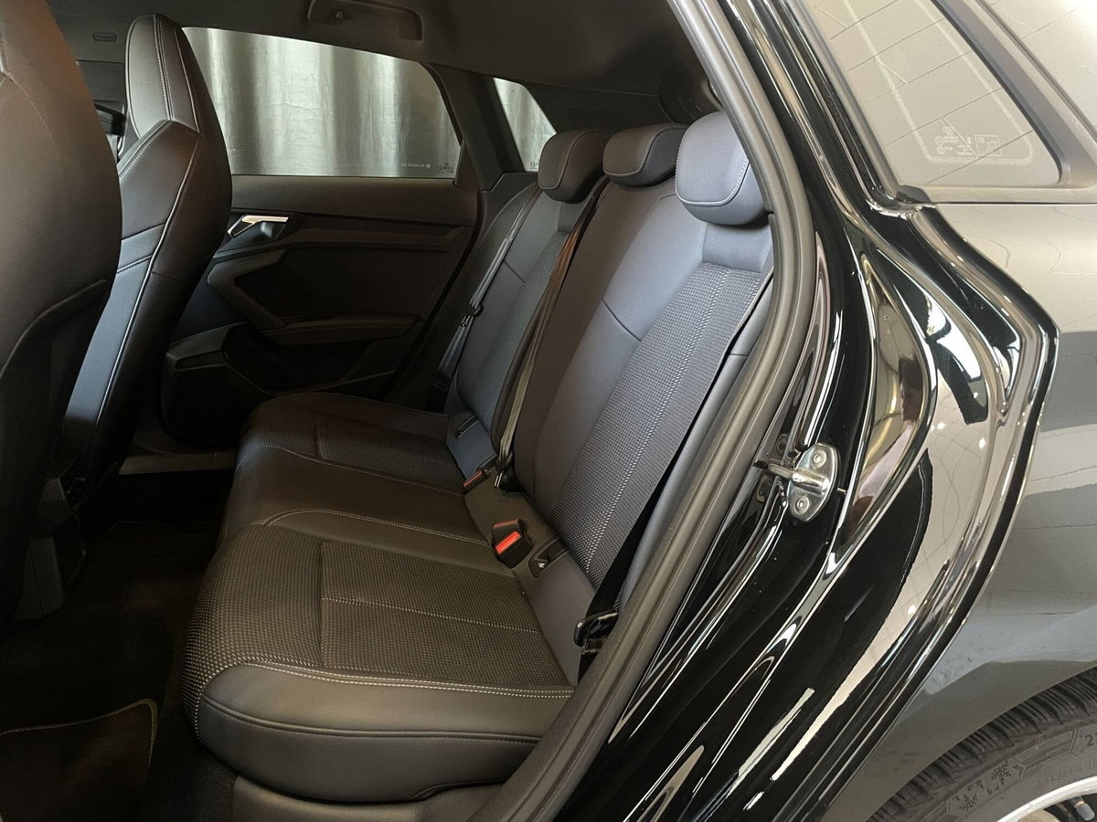 Audi A3 Sportback 35 TFSI S tronic S line edition (11)