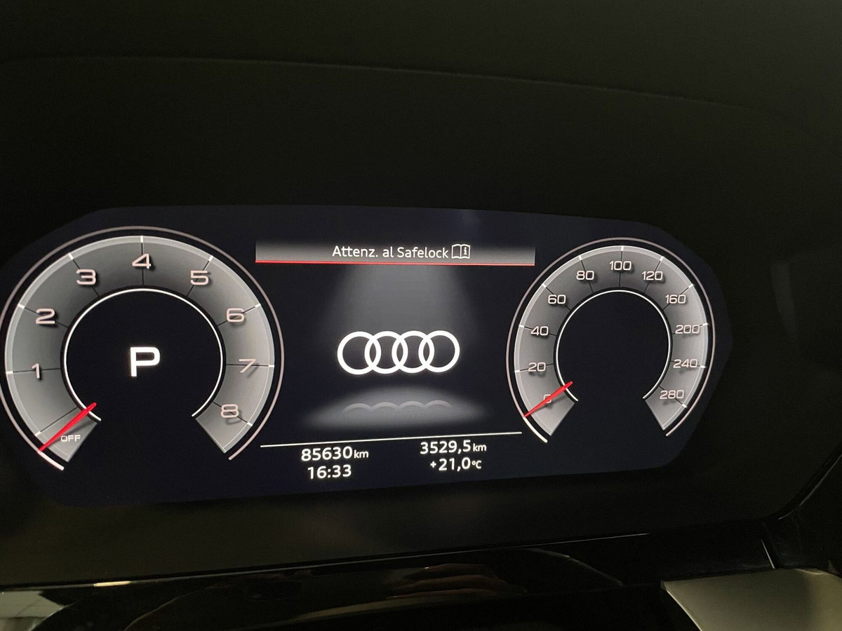 Audi A3 Sportback 35 TFSI S tronic S line edition (19)