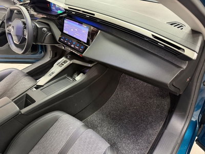 Peugeot 408 1.6 hybrid phev Allure 180cv e-eat8 (10)