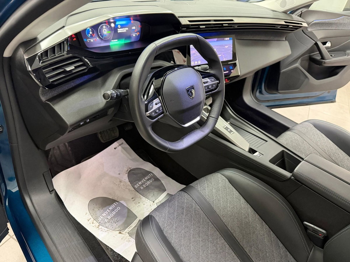 Peugeot 408 1.6 hybrid phev Allure 180cv e-eat8 (8)