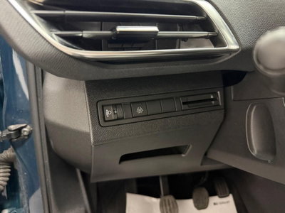 Peugeot 5008 PureTech Turbo 130 S&S EAT8 Active Pack (17)