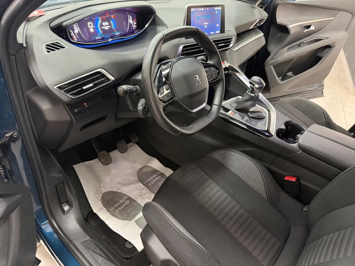 Peugeot 5008 PureTech Turbo 130 S&S EAT8 Active Pack (8)