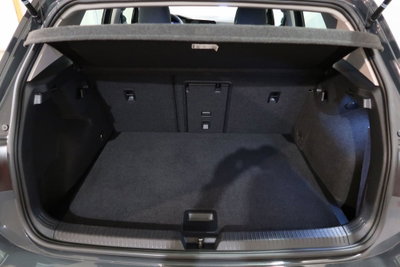 Volkswagen Golf 2.0 TDI DSG SCR Life (11)